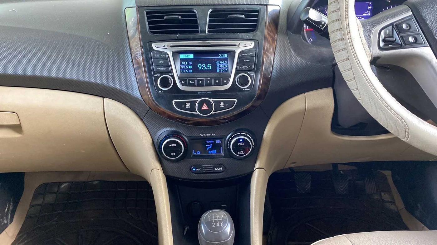 2016 Hyundai Verna 1.6 CRDI S, Diesel, Manual, 78,282 km, Air Conditioner