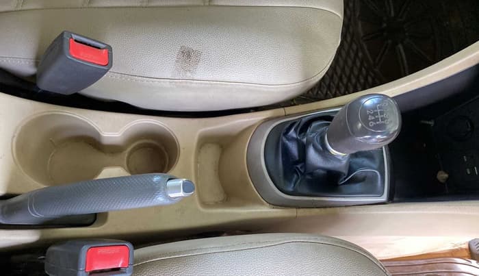2016 Hyundai Verna 1.6 CRDI S, Diesel, Manual, 78,282 km, Gear Lever