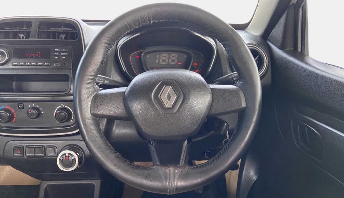 2017 Renault Kwid RXL 1.0 AMT, Petrol, Automatic, 33,190 km, Steering Wheel Close Up