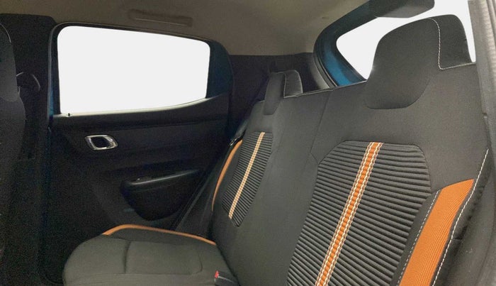 2021 Renault Kwid CLIMBER 1.0 AMT (O), Petrol, Automatic, 35,714 km, Right Side Rear Door Cabin