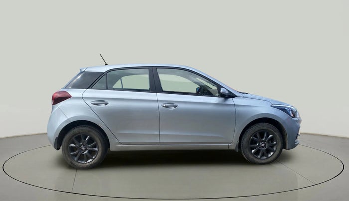 2020 Hyundai Elite i20 SPORTZ PLUS 1.2, Petrol, Manual, 11,566 km, Right Side
