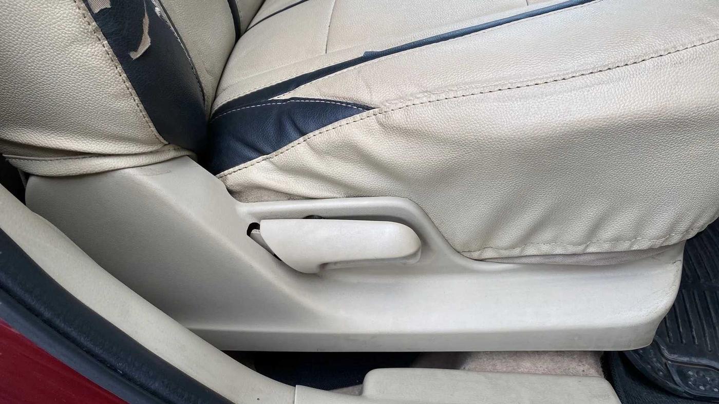 2015 Maruti Swift Dzire VXI, Petrol, Manual, 12,169 km, Driver Side Adjustment Panel