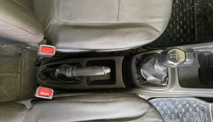 2018 Renault Kwid RXL, Petrol, Manual, 70,435 km, Gear Lever