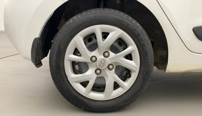 2018 Hyundai Grand i10 SPORTZ 1.2 KAPPA VTVT, Petrol, Manual, 47,062 km, Right Rear Wheel