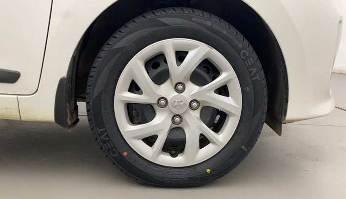 2018 Hyundai Grand i10 SPORTZ 1.2 KAPPA VTVT, Petrol, Manual, 47,062 km, Right Front Wheel