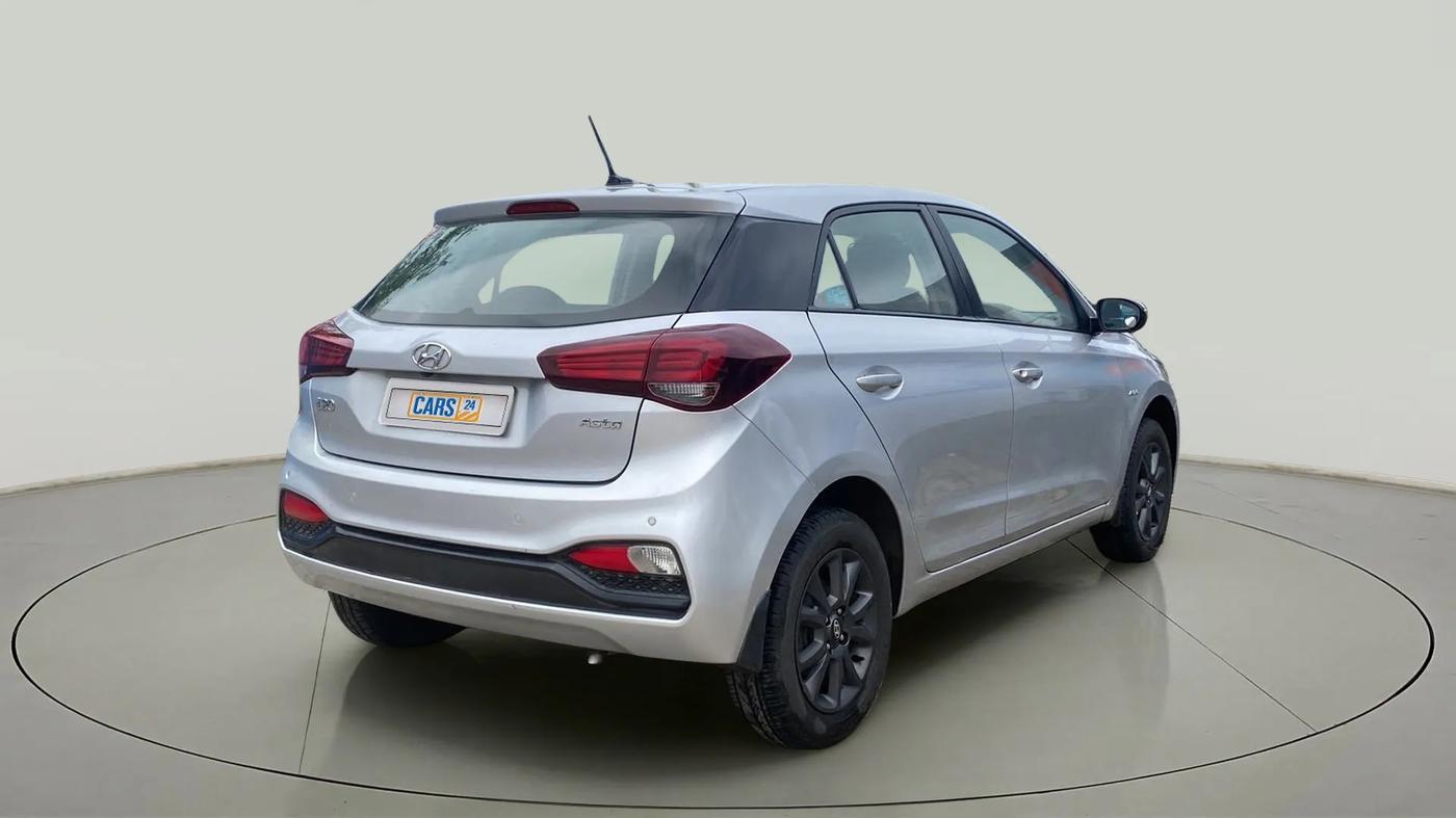 2018 Hyundai Elite i20 ASTA 1.2  CVT, Petrol, Automatic, 76,600 km, Right Back Diagonal