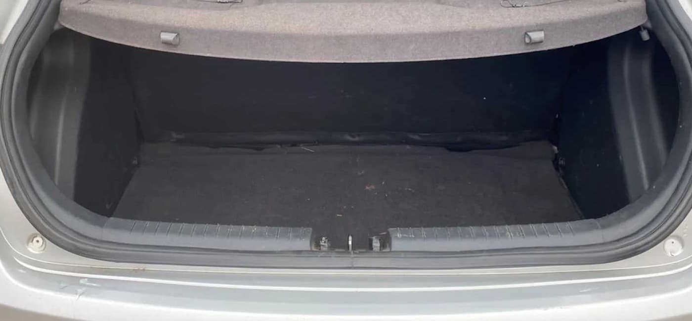 2018 Hyundai Elite i20 ASTA 1.2  CVT, Petrol, Automatic, 76,600 km, Boot Inside