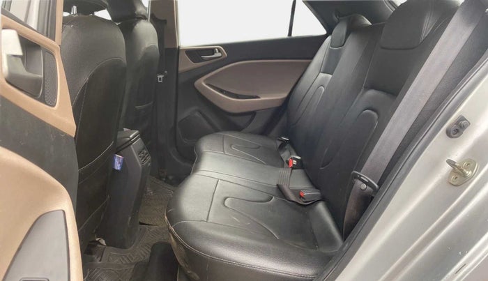 2018 Hyundai Elite i20 ASTA 1.2  CVT, Petrol, Automatic, 76,600 km, Right Side Rear Door Cabin