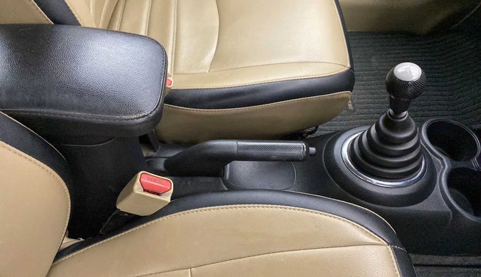 2016 Honda Amaze 1.2L I-VTEC S, Petrol, Manual, 80,010 km, Gear Lever