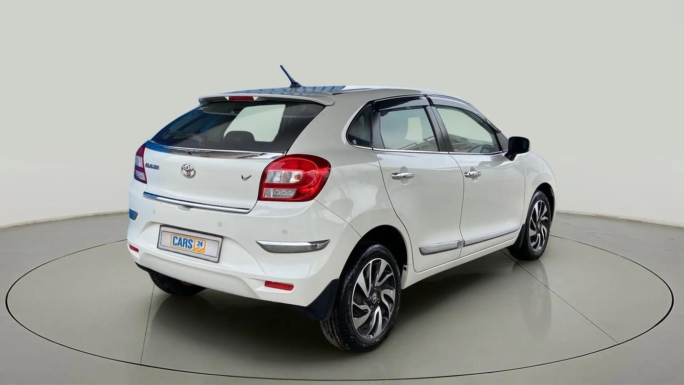 2019 Toyota Glanza V CVT, Petrol, Automatic, 86,125 km, Right Back Diagonal