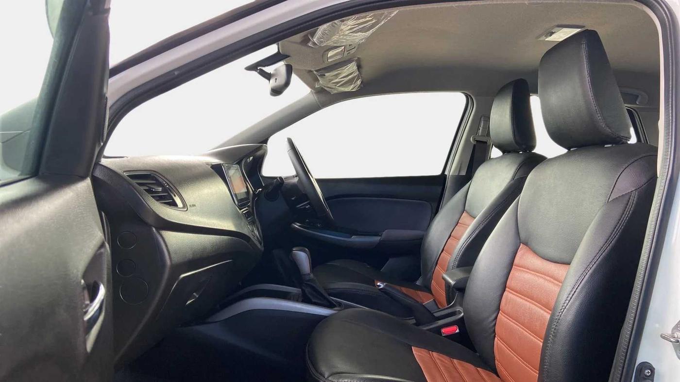2019 Toyota Glanza V CVT, Petrol, Automatic, 86,125 km, Right Side Front Door Cabin