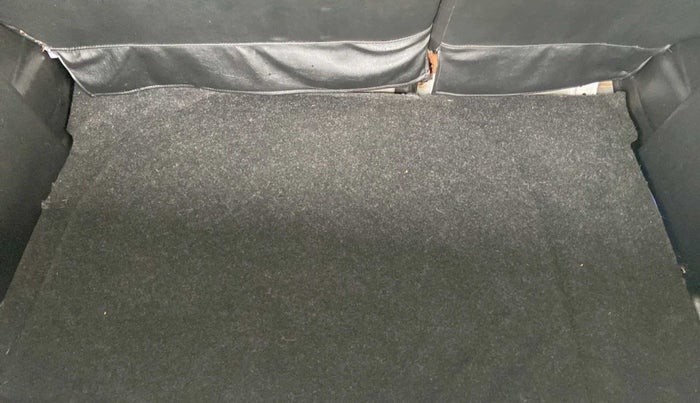 2019 Toyota Glanza V CVT, Petrol, Automatic, 86,125 km, Boot Inside