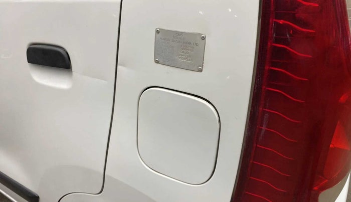 2018 Maruti Wagon R 1.0 LXI CNG, CNG, Manual, 66,141 km, Left quarter panel - Slightly dented