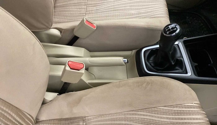 2017 Maruti Dzire VXI, Petrol, Manual, 73,997 km, Gear Lever