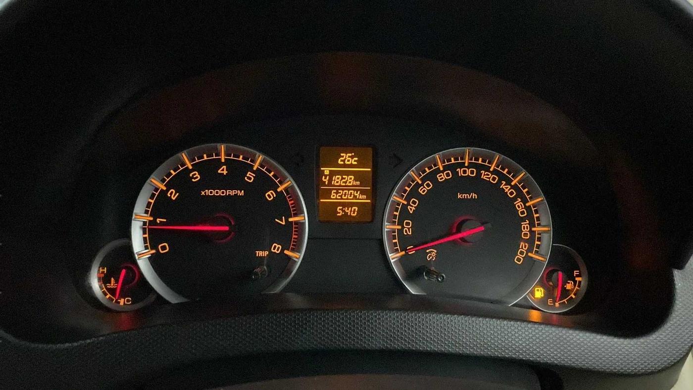 2015 Maruti Swift Dzire ZXI, Petrol, Manual, 61,995 km, Odometer Image