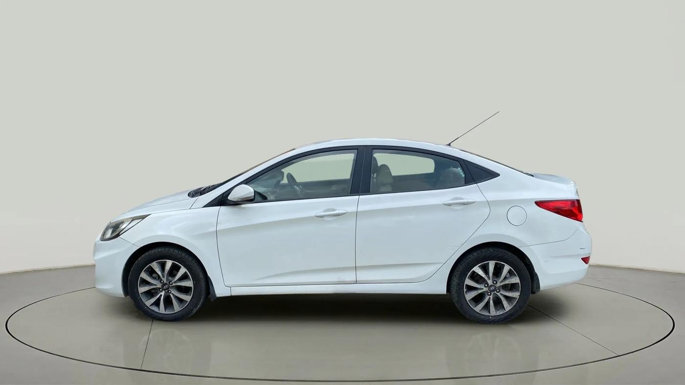 2014 Hyundai Verna FLUIDIC 1.4 VTVT CX, Petrol, Manual, 23,021 km, Left Side