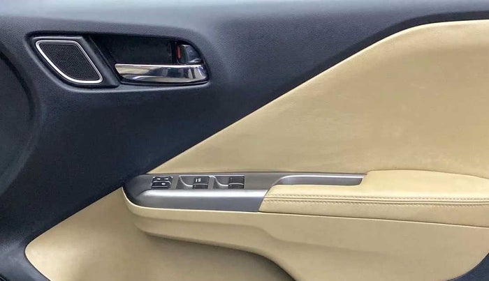 2017 Honda City 1.5L I-VTEC ZX CVT, Petrol, Automatic, 10,790 km, Driver Side Door Panels Control