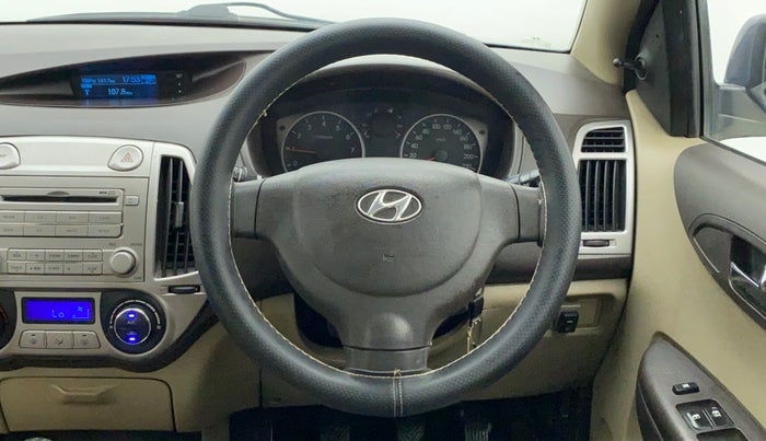 2011 Hyundai i20 MAGNA 1.2, Petrol, Manual, 87,753 km, Steering Wheel Close Up