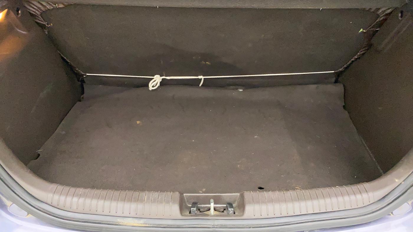 2011 Hyundai i20 MAGNA 1.2, Petrol, Manual, 87,753 km, Boot Inside