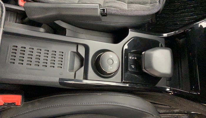 2024 Tata NEXON Fearless Plus S 1.2 Revotron 7DCA Dark Edition, Petrol, Automatic, 37,551 km, Gear Lever