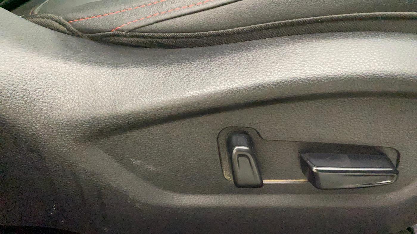 2022 KIA SELTOS GTX PLUS 1.5 DIESEL AT, Diesel, Automatic, 47,137 km, Driver Side Adjustment Panel