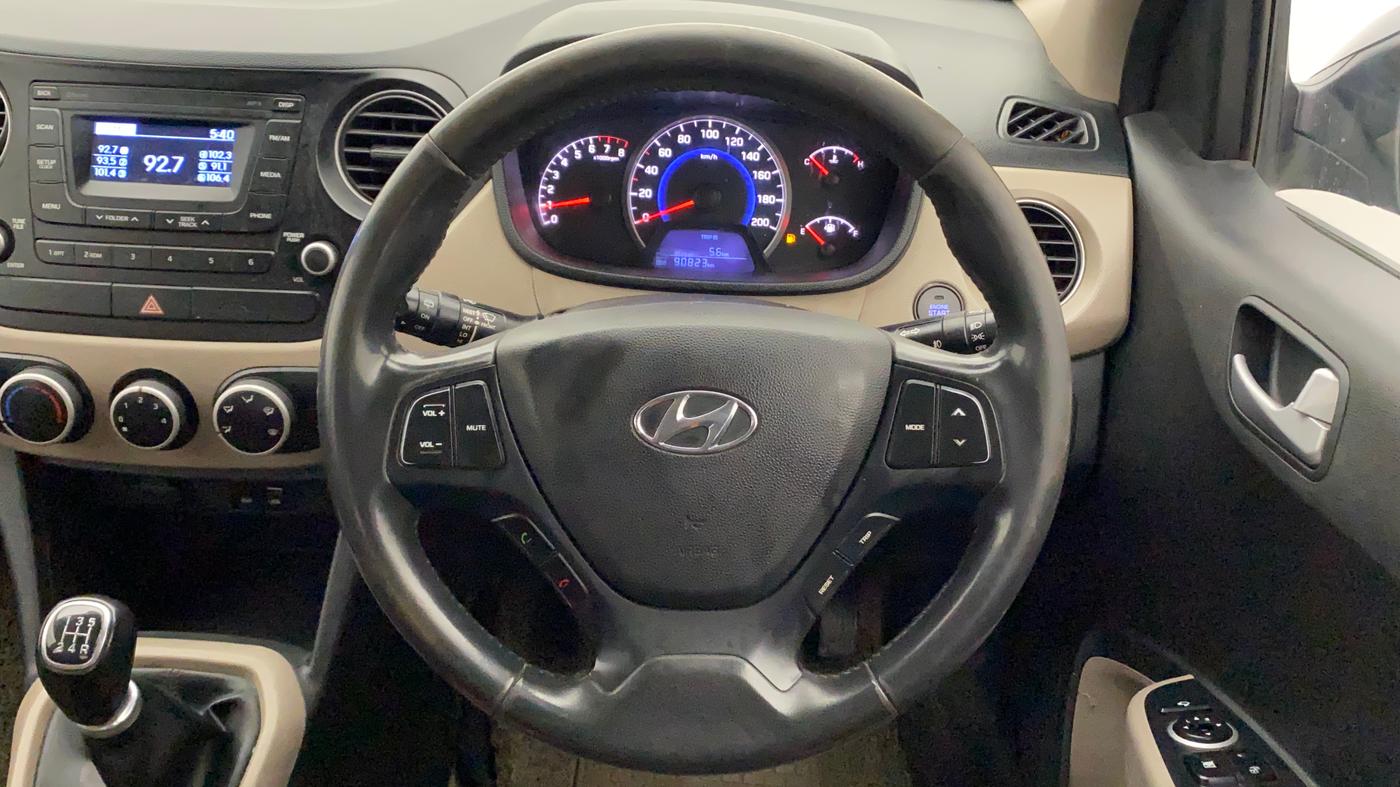 2016 Hyundai Grand i10 ASTA 1.2 KAPPA VTVT, Petrol, Manual, 90,872 km, Steering Wheel Close Up