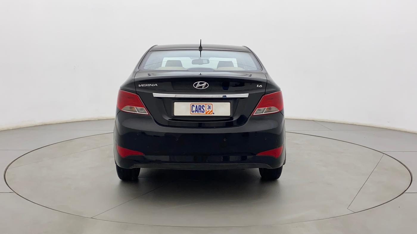 2016 Hyundai Verna FLUIDIC 4S 1.6 VTVT S, Petrol, Manual, 75,233 km, Back/Rear
