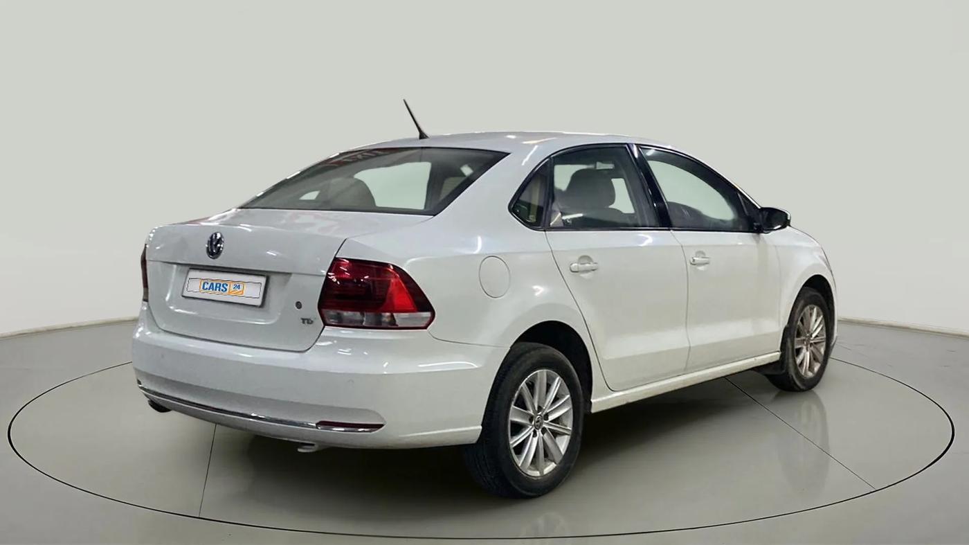 2018 Volkswagen Vento HIGHLINE 1.5 AT, Diesel, Automatic, 80,274 km, Right Back Diagonal
