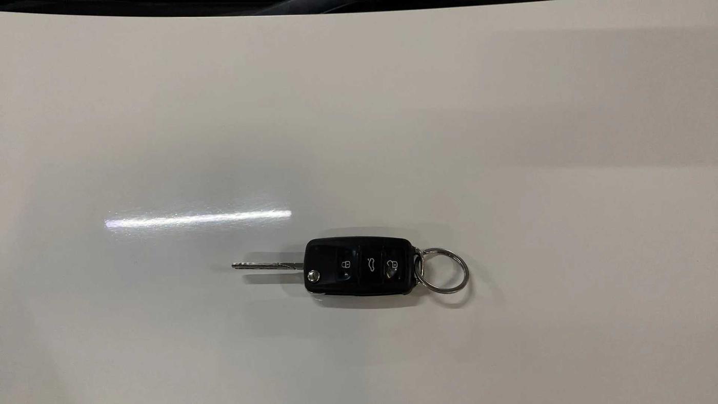 2018 Volkswagen Vento HIGHLINE 1.5 AT, Diesel, Automatic, 80,274 km, Key Close Up