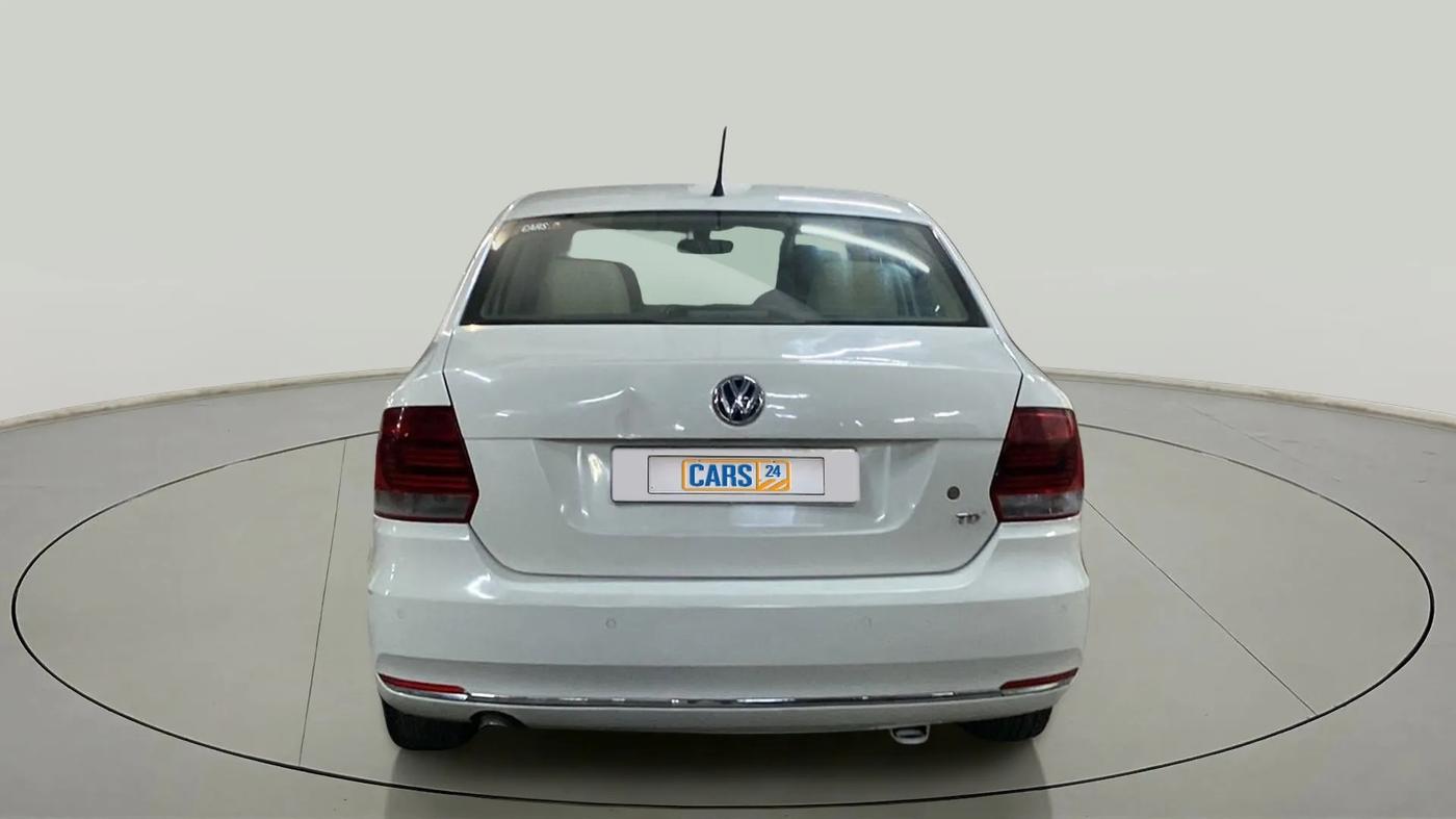 2018 Volkswagen Vento HIGHLINE 1.5 AT, Diesel, Automatic, 80,274 km, Back/Rear