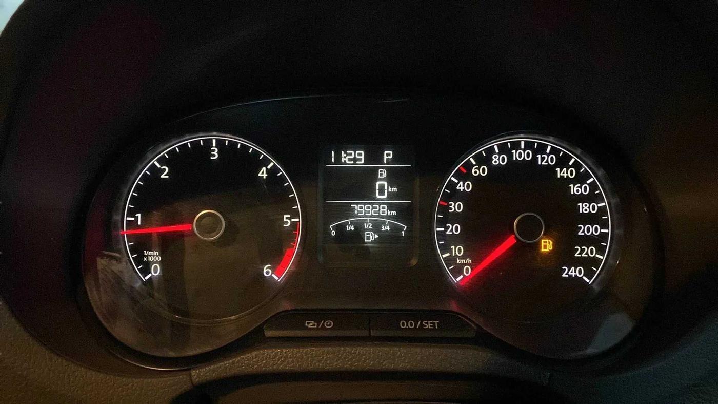 2018 Volkswagen Vento HIGHLINE 1.5 AT, Diesel, Automatic, 80,274 km, Odometer Image
