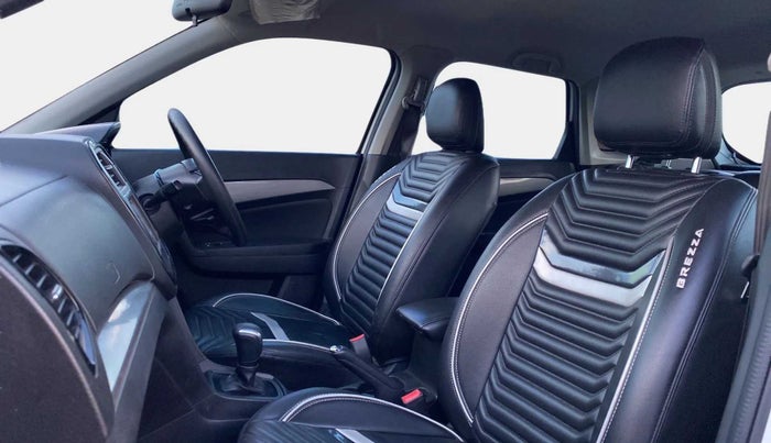 2019 Maruti Vitara Brezza ZDI PLUS AMT, Diesel, Automatic, 66,373 km, Right Side Front Door Cabin