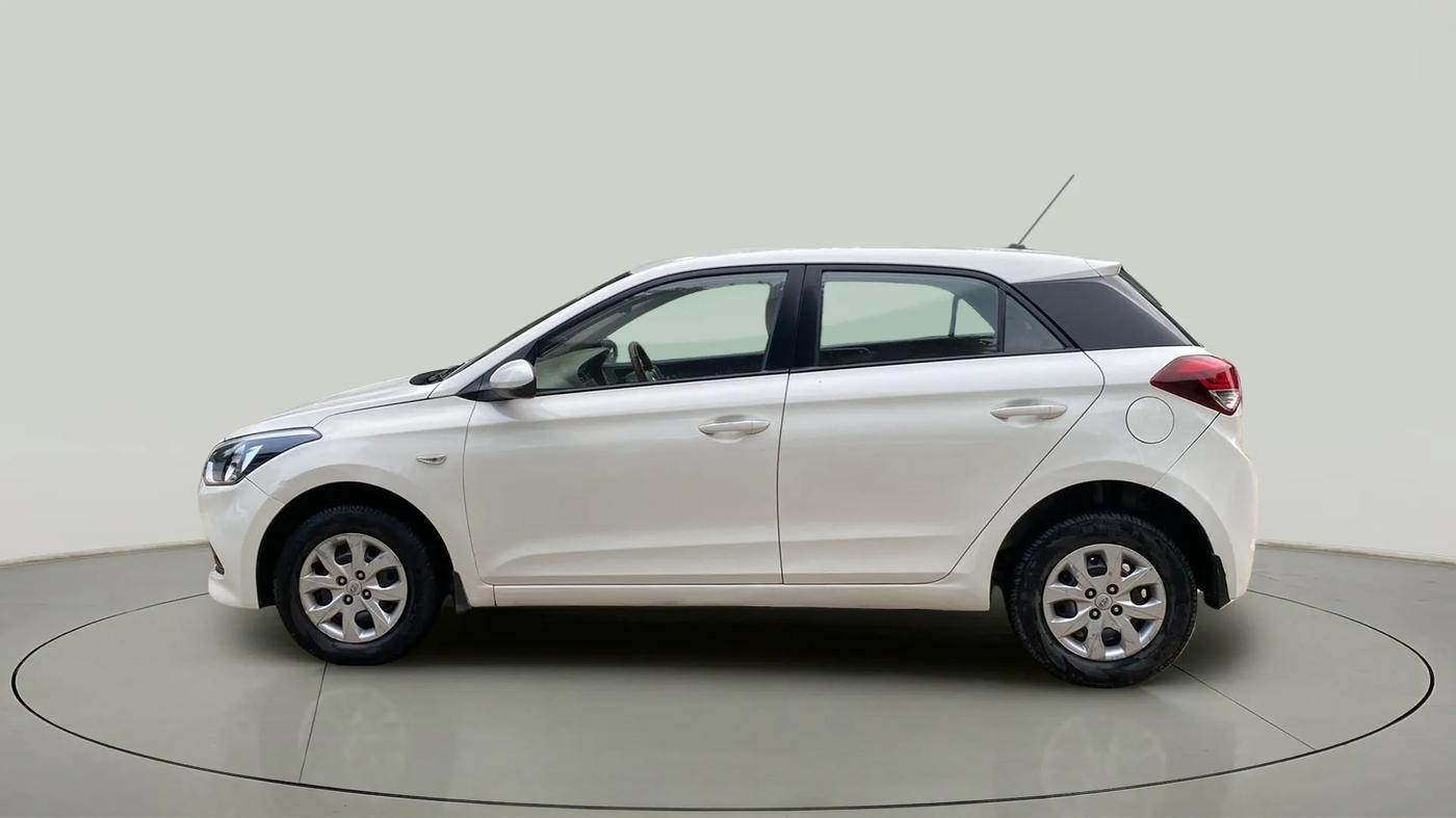 2015 Hyundai Elite i20 MAGNA 1.4 CRDI, Diesel, Manual, 85,532 km, Left Side