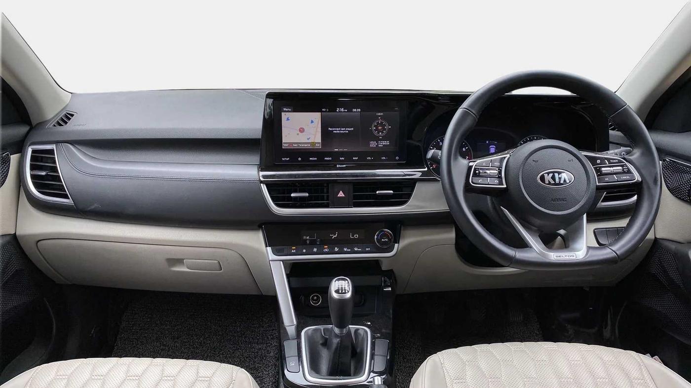 2020 KIA SELTOS HTX 1.5 PETROL, CNG, Manual, 40,530 km, Dashboard