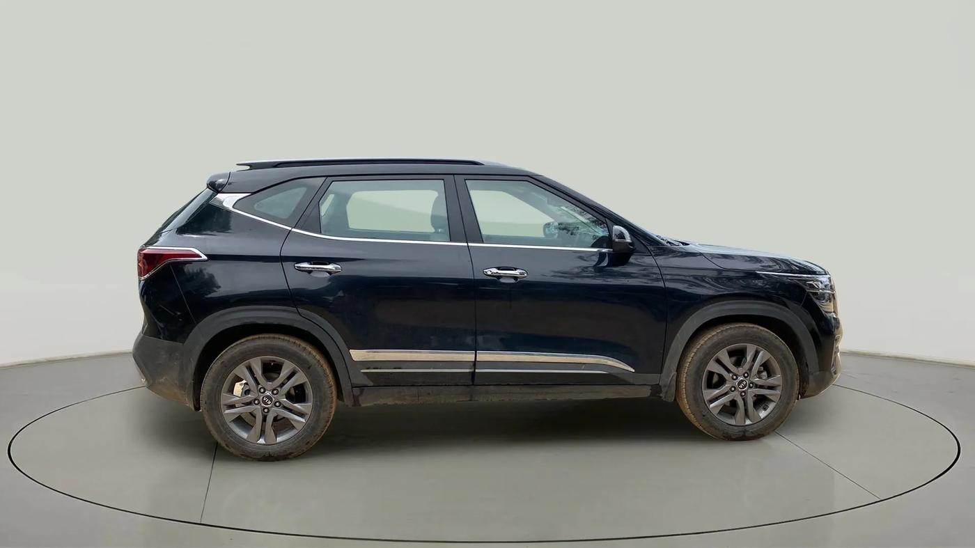 2020 KIA SELTOS HTX 1.5 PETROL, CNG, Manual, 40,530 km, Right Side View