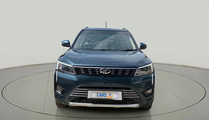 2022 Mahindra XUV300 W8 (O) 1.5 DIESEL, Diesel, Manual, 62,470 km, Front