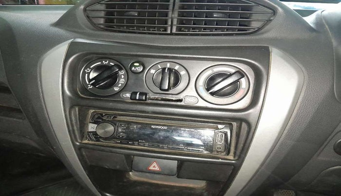 2018 Maruti Alto 800 LXI, Petrol, Manual, 51,168 km, AC Unit - Directional switch has minor damage