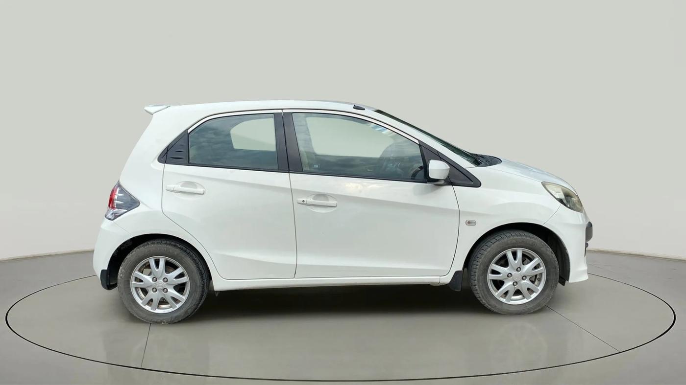 2014 Honda Brio VX AT, Petrol, Automatic, 42,790 km, Right Side View