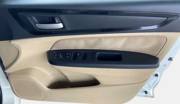 2018 Honda Amaze 1.2L I-VTEC V, Petrol, Manual, 63,148 km, Driver Side Door Panels Control