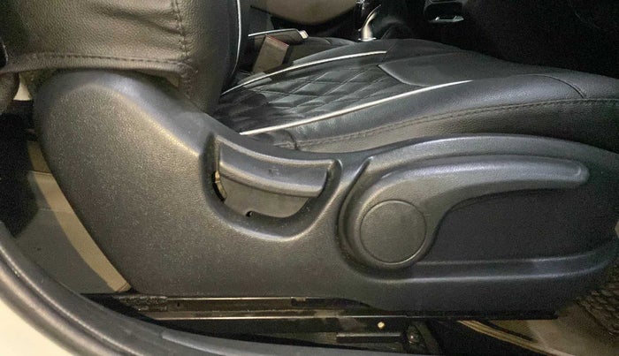 2018 Hyundai Elite i20 ASTA 1.4 CRDI (O), Diesel, Manual, 93,827 km, Driver Side Adjustment Panel