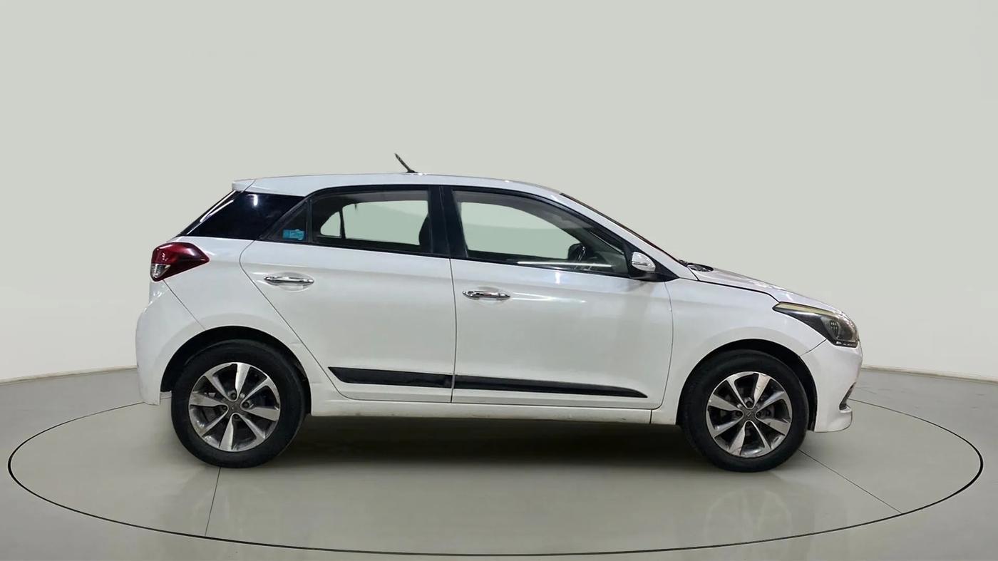 2018 Hyundai Elite i20 ASTA 1.4 CRDI (O), Diesel, Manual, 93,827 km, Right Side View