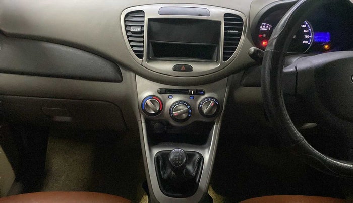 2013 Hyundai i10 MAGNA 1.2, Petrol, Manual, 82,365 km, Air Conditioner