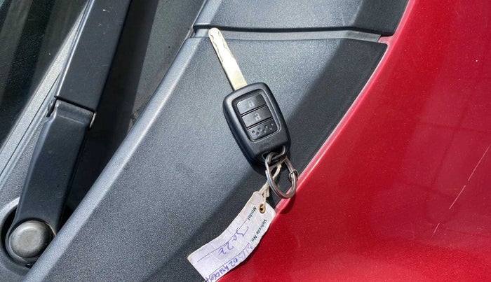 2018 Honda Jazz 1.2L I-VTEC VX, Petrol, Manual, 34,076 km, Key Close Up