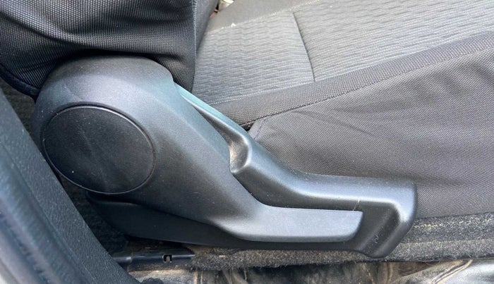 2017 Maruti Baleno DELTA PETROL 1.2, Petrol, Manual, 29,070 km, Driver Side Adjustment Panel