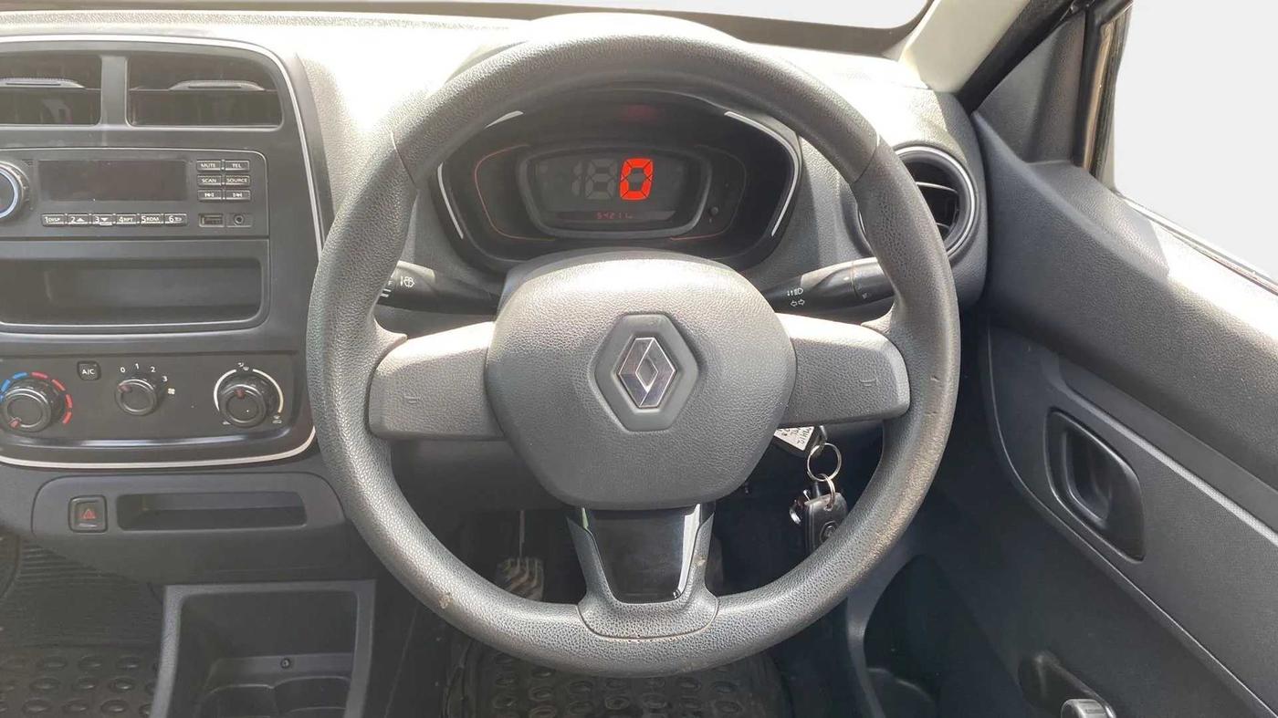 2015 Renault Kwid RXL, Petrol, Manual, 54,216 km, Steering Wheel Close Up