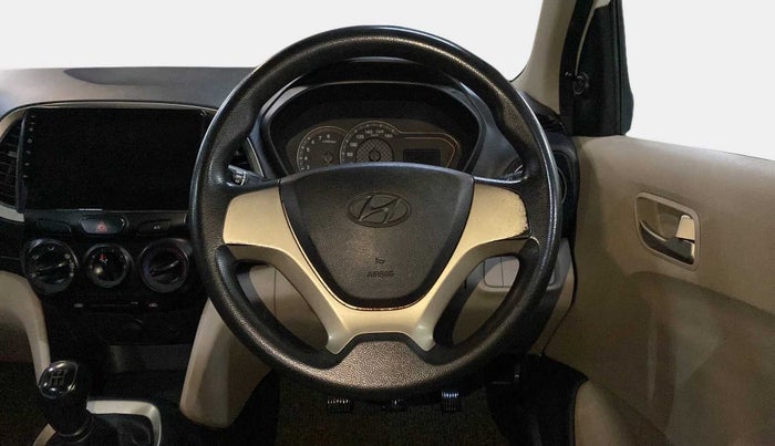 2019 Hyundai NEW SANTRO MAGNA, Petrol, Manual, 37,154 km, Steering Wheel Close Up