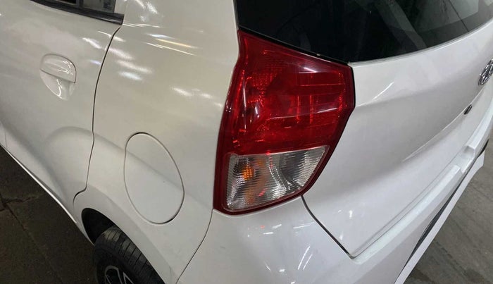 2019 Hyundai NEW SANTRO MAGNA, Petrol, Manual, 37,154 km, Left tail light - Minor scratches