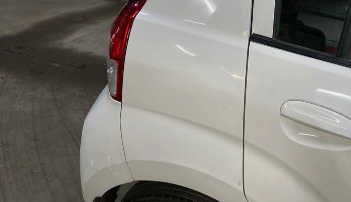 2019 Hyundai NEW SANTRO MAGNA, Petrol, Manual, 37,154 km, Right quarter panel - Minor scratches