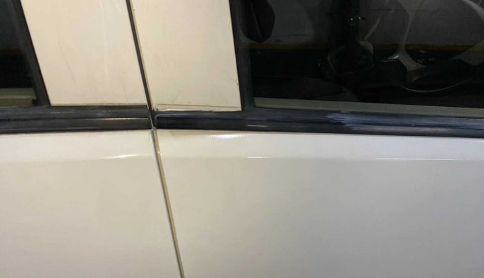 2019 Hyundai NEW SANTRO MAGNA, Petrol, Manual, 37,154 km, Driver-side door - Weather strip has minor damage