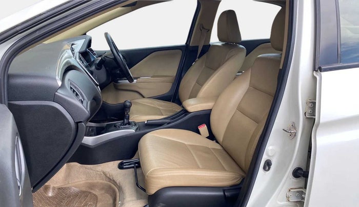 2015 Honda City 1.5L I-VTEC VX (O) MT, Petrol, Manual, 64,260 km, Right Side Front Door Cabin